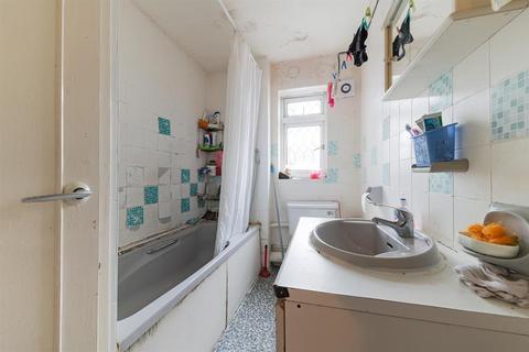61 Clare Road, Hounslow, TW4 7AT