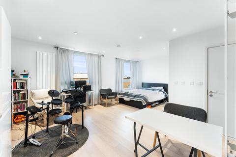 Studio for sale - Corsair House, Royal Wharf, London, E16