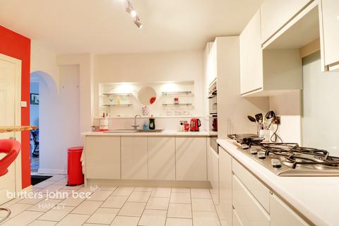 61 Brocklehurst Way, Stoke-on-trent, ST1 6HN
