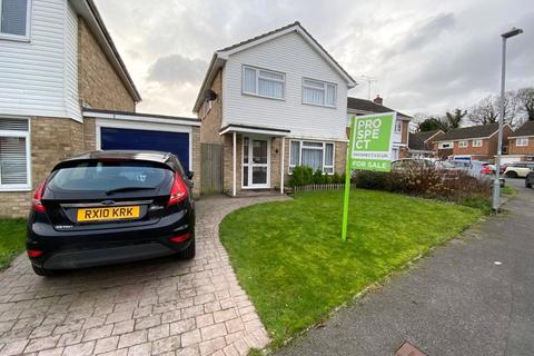 14 Benning Way, Wokingham, RG40 1XX