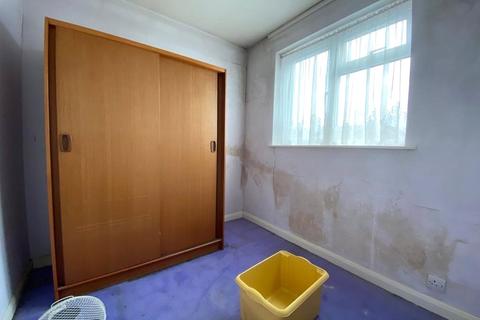 14 Benning Way, Wokingham, RG40 1XX