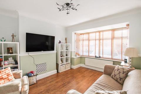 33 Highmead, London, SE18 2DH