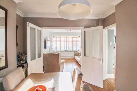 33 Highmead, London, SE18 2DH