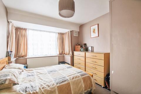 33 Highmead, London, SE18 2DH