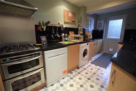 2 Cliffe Park Close, Leeds, LS12 4XD