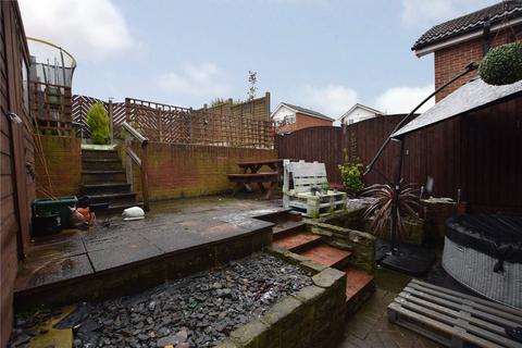 2 Cliffe Park Close, Leeds, LS12 4XD