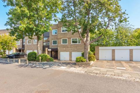 3 bedroom apartment for sale, Chandler Court, Adderstone Crescent, Jesmond, Newcastle Upon Tyne