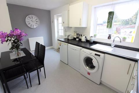 4 Chelford Close, Prenton, CH43 7NJ