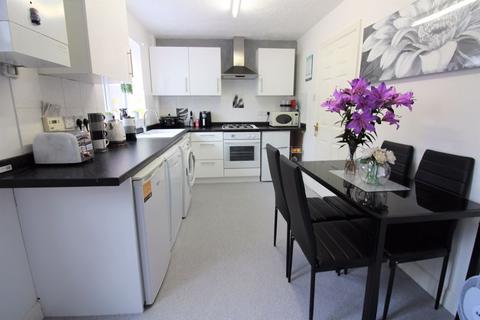 4 Chelford Close, Prenton, CH43 7NJ