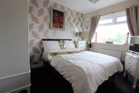 4 Chelford Close, Prenton, CH43 7NJ