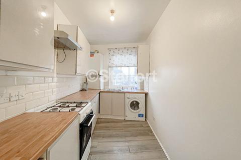 1 bedroom flat to rent, Deptford Broadway, London SE8