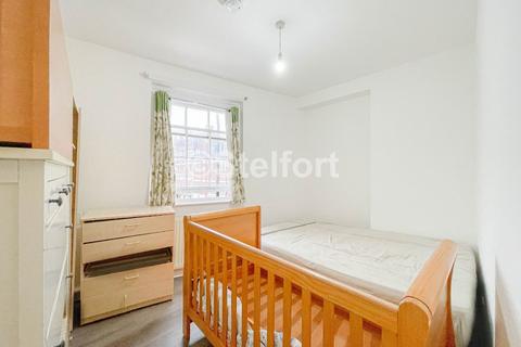 1 bedroom flat to rent, Deptford Broadway, London SE8