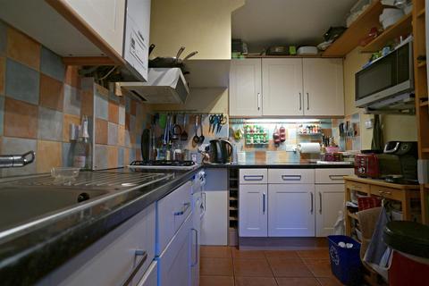 27 Mount Avenue, London, E4 6SY