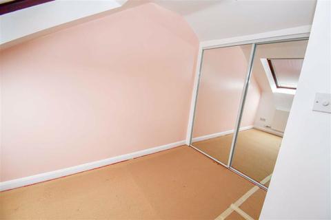 25 Derwent Close, Cottingham, HU16 4QR
