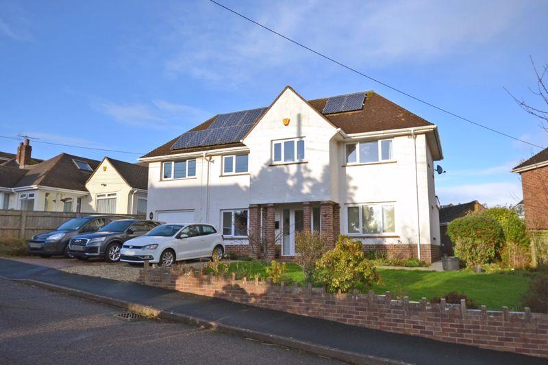 Newlands Close, Sidmouth 4 bed detached house £600,000