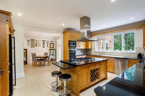 Nightingale House Burleigh Road, Ascot, SL5 7LD