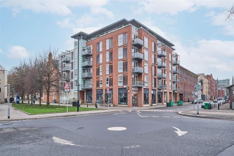 17, Queen Square Apartments Bell Avenue, Bristol, BS1 4AP