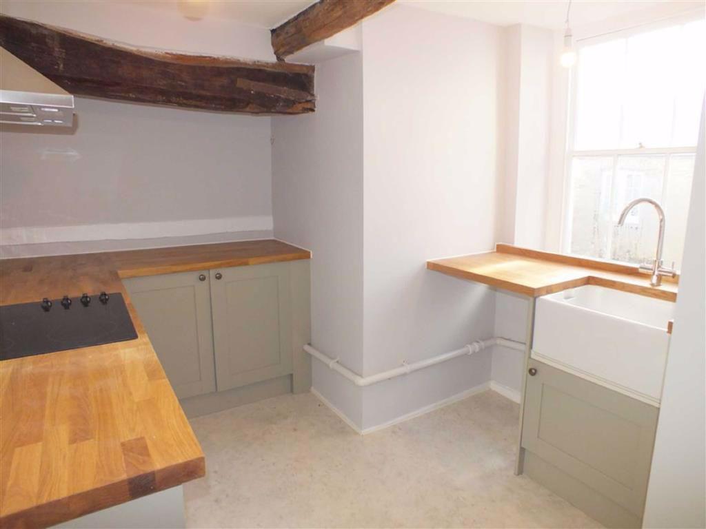 Dental Street, Hythe, Kent, CT21 2 bed flat £895 pcm (£207 pw)