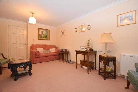 2 bedroom retirement property for sale - Worcester Road, Malvern