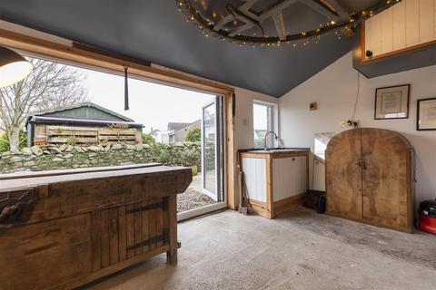 2, Westfield Croft Road, Ingleton, Carnforth, LA6 3BZ