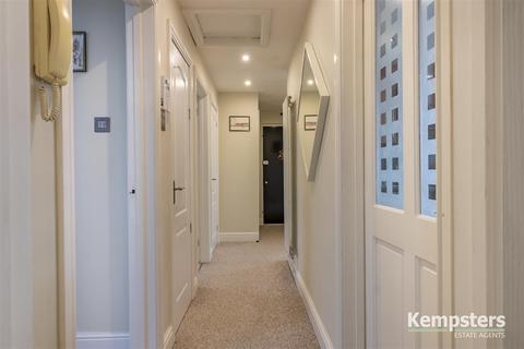 26 Dunlop Road, Tilbury, RM18 7BE