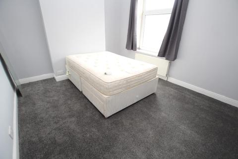 54 Cliffe Road, Bradford, BD3 0LT