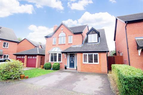 8 Home Close, Grange Park, Northampton, NN4 5BL
