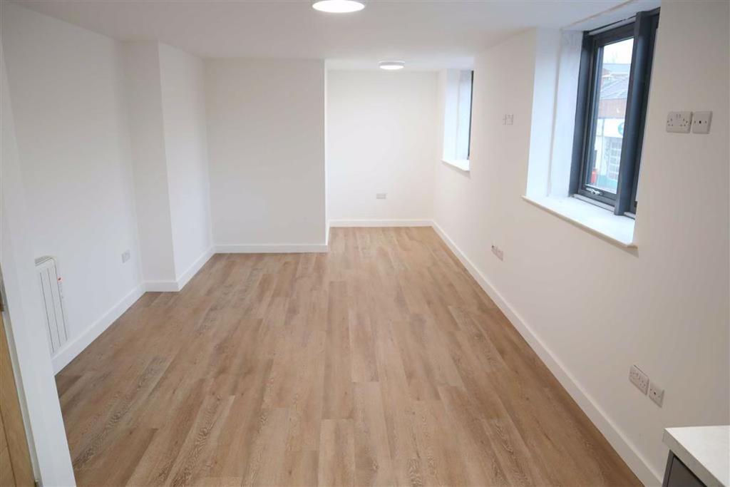 Kitchen / Living area