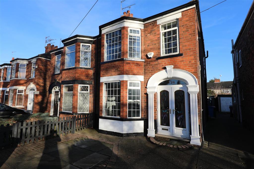 Hall Road, Hull 3 bed semidetached house £150,000
