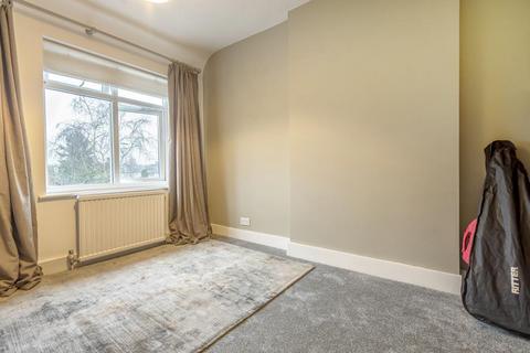 2 bedroom terraced house to rent, Surbiton,  Surrey,  KT6