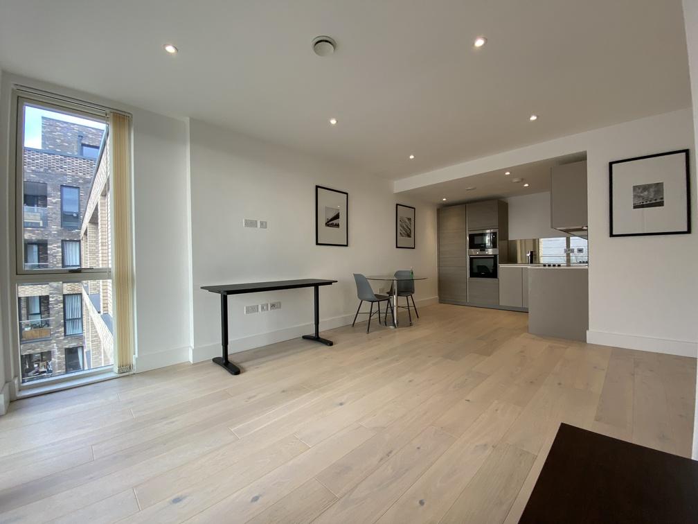 Quebec Way, Canada Water, SE16 1 bed flat £1,517 pcm (£350 pw)