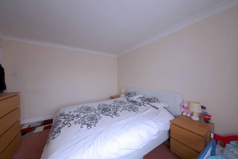 13 Aldebury Road, Maidenhead, SL6 7EY