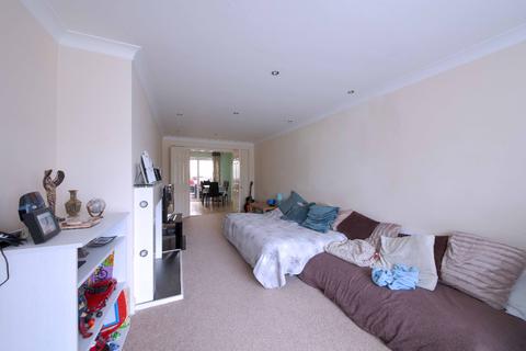 13 Aldebury Road, Maidenhead, SL6 7EY