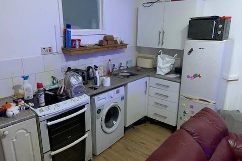 Flat 1, 266 Holton Road, Barry, CF63 4HU