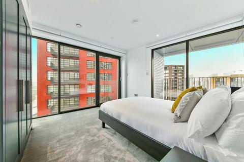 3 bedroom apartment to rent, Corson House, London City Island, E14 0TP