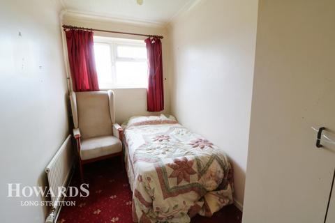 25 Church View, Harleston, IP20 9HR