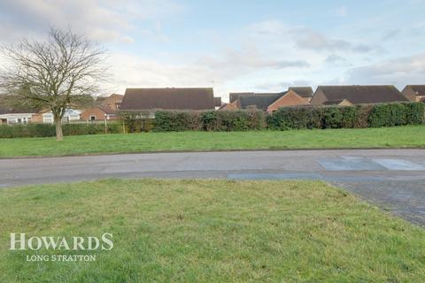25 Church View, Harleston, IP20 9HR