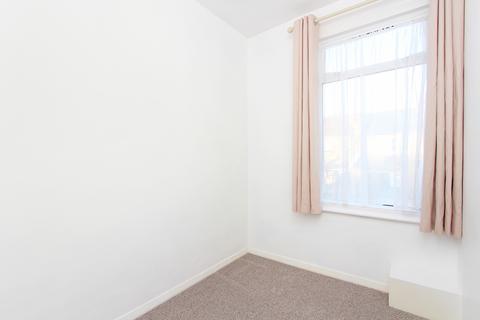 18 Julien Road, London, W5 4XA