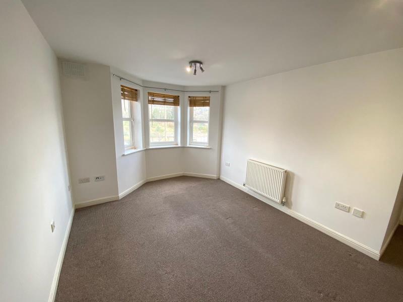 Millwood, Sycamore Avenue, Bingley, West Yorkshire, BD16 1HW 2 bed ...