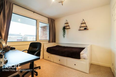 30 Burden Close, Swindon, SN3 4HE