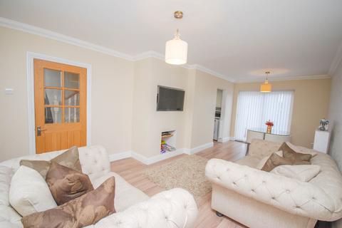 138 Hutton Drive, Hutton, Brentwood, CM13 1QW