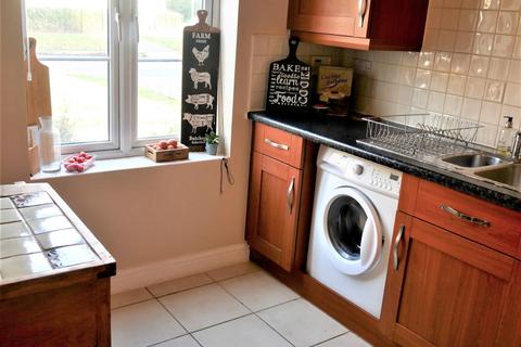 44 Ash Avenue, Carterton, OX18 1GP