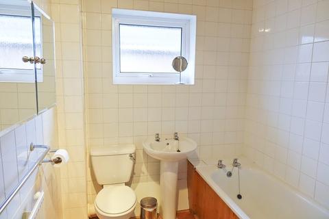 14 Brookfields, Crickhowell, NP8 1DJ
