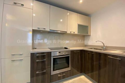 2 bedroom apartment to rent, Block 11, Spectrum, Blackfriars Road, Salford, M3 7EE