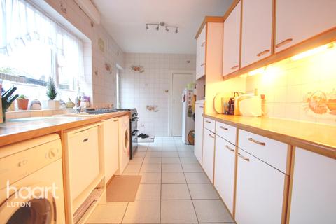 19 Alexandra Avenue, Luton, LU3 1HE