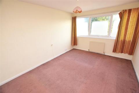 27 Thirlmere Gardens, Leeds, LS11 8HL