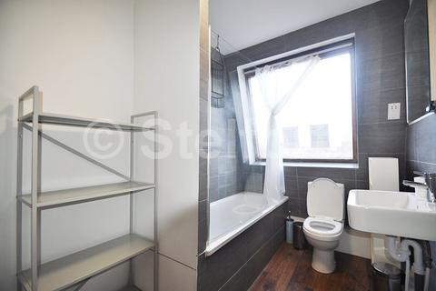 1 bedroom apartment to rent, Holloway Road, London N19
