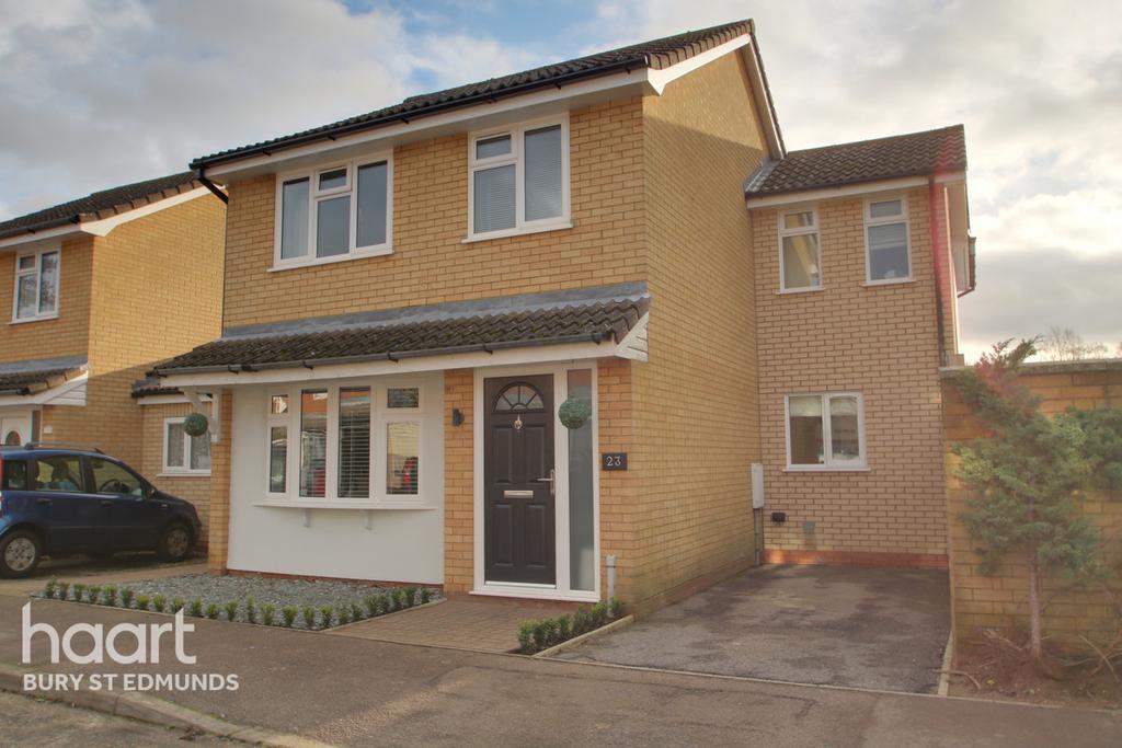 Oxer Close, Elmswell, Bury St Edmunds 4 bed detached house £325,000