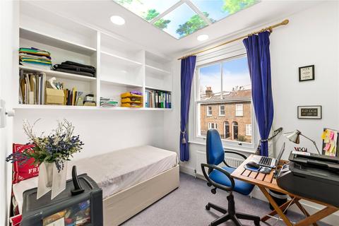 17 Duncan Road, Richmond, TW9 2JD