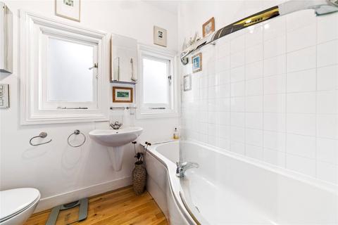 17 Duncan Road, Richmond, TW9 2JD